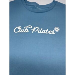 Club Pilates Logo T-Shirt Blue Women's Size Small Short Sleeve - Pre-Owned